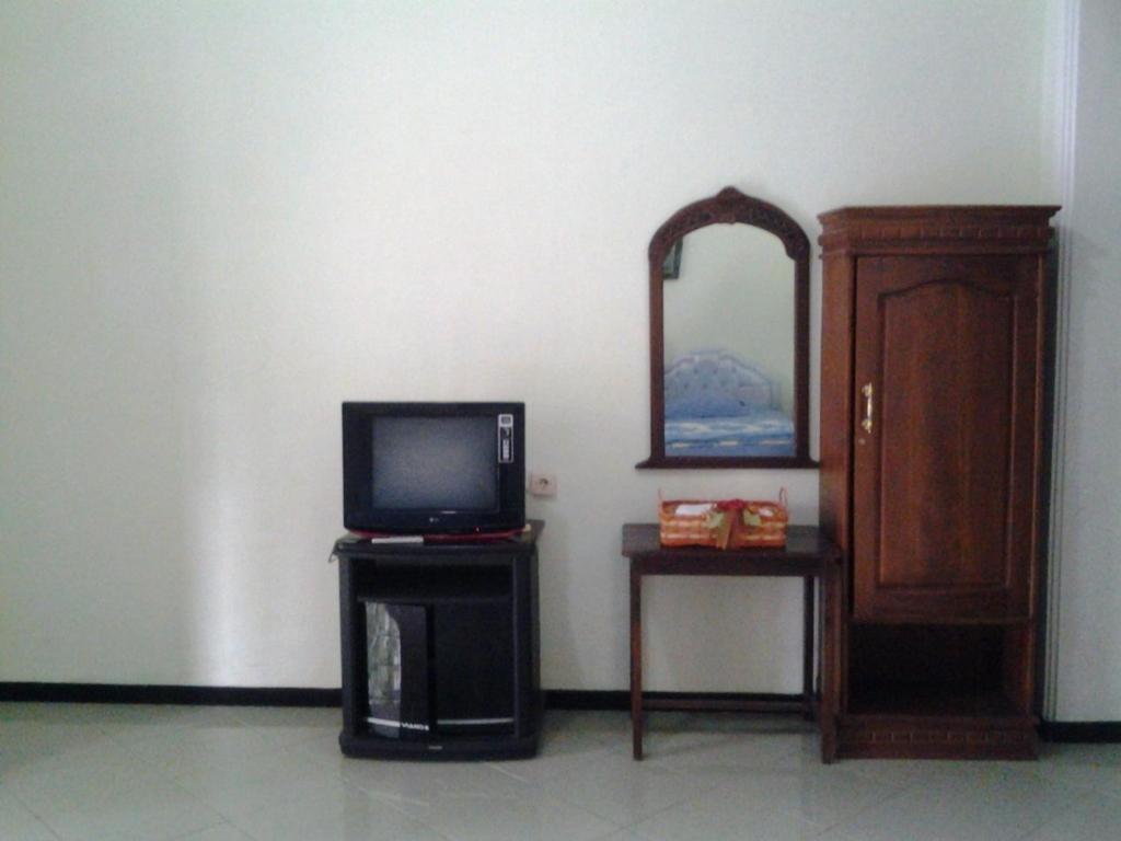Hotel Wisma Djaja Syariah Bojonegoro Camera foto