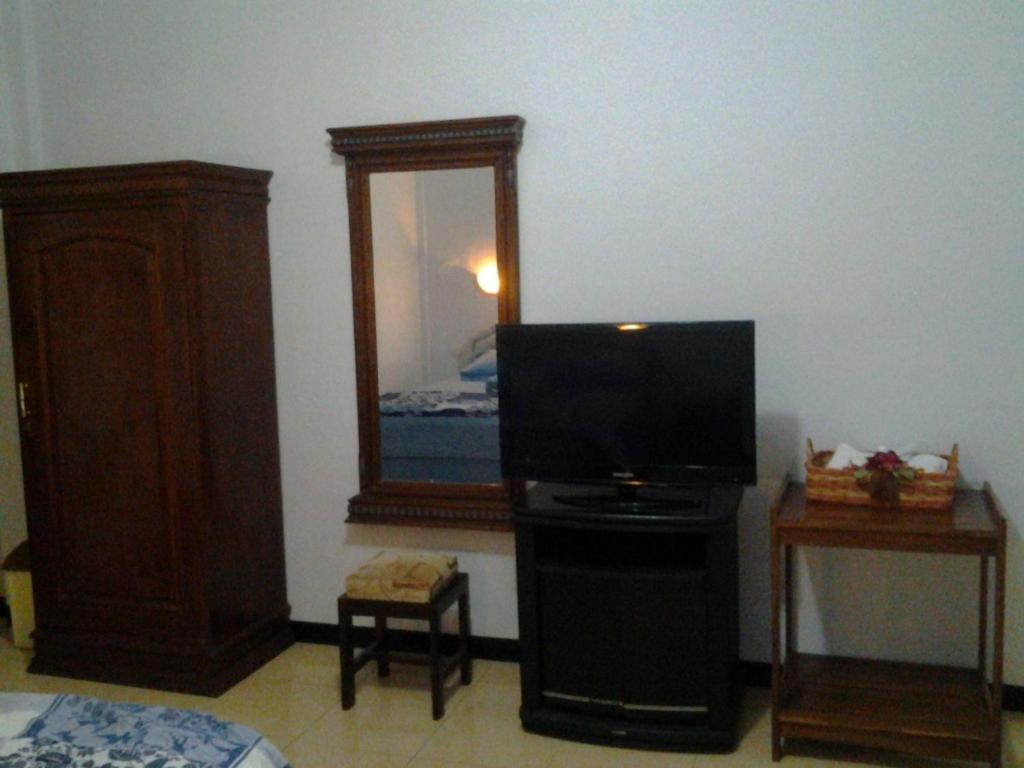 Hotel Wisma Djaja Syariah Bojonegoro Camera foto