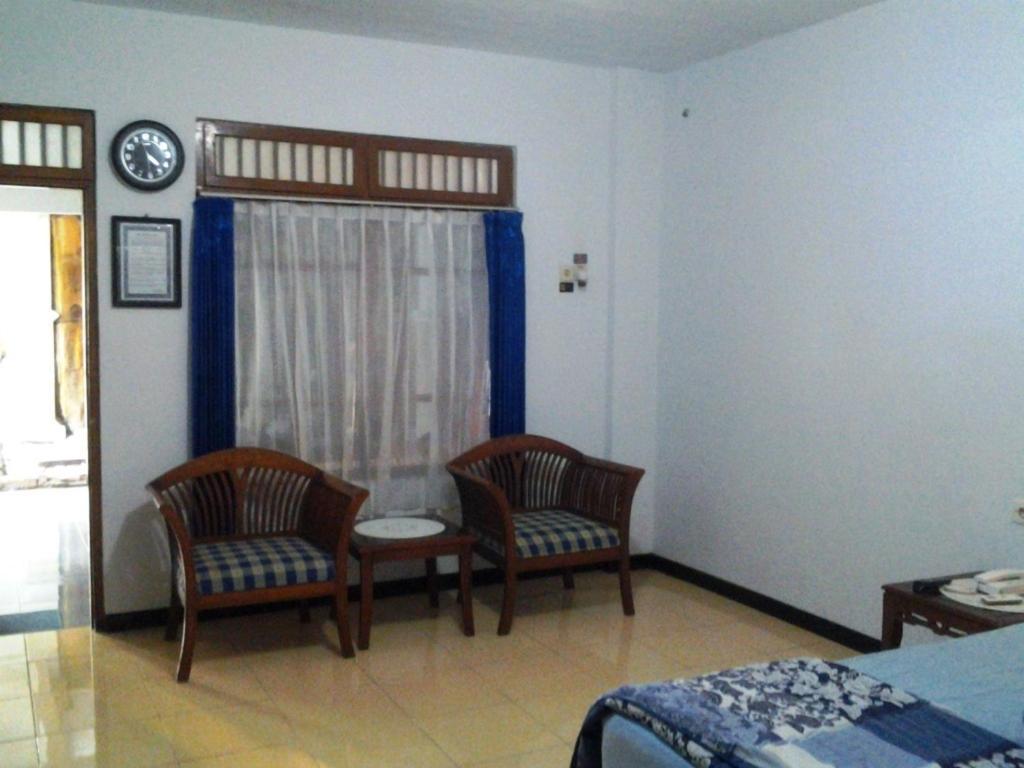 Hotel Wisma Djaja Syariah Bojonegoro Camera foto